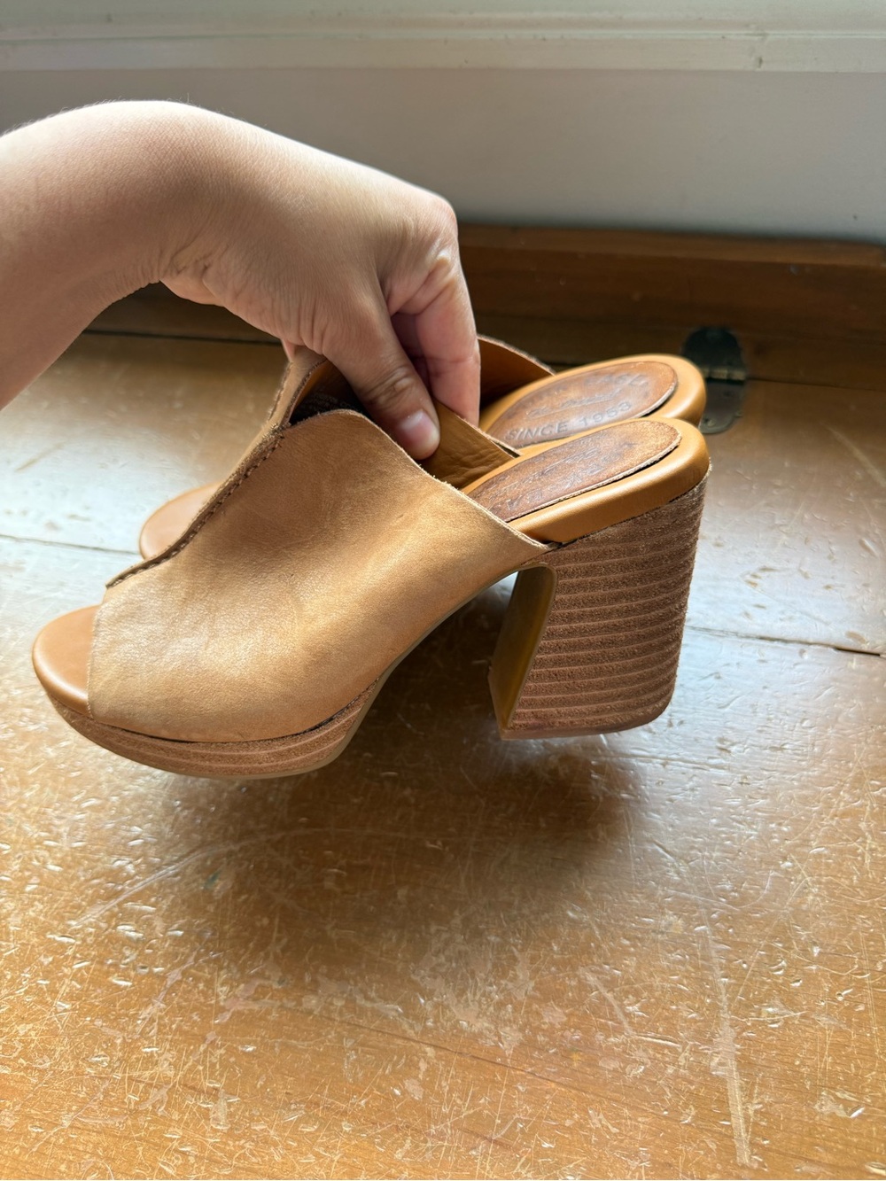 Kork-Ease Tan Leather Open-Toe Mule Heels - Picture 5 of 9